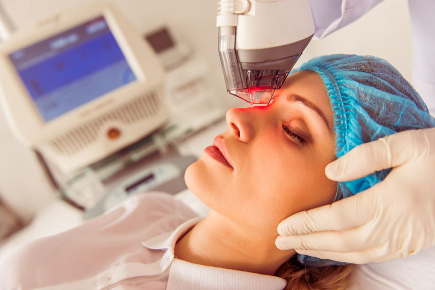 How Intense Pulsed Light (IPL) can Help Treat Dry Eyes